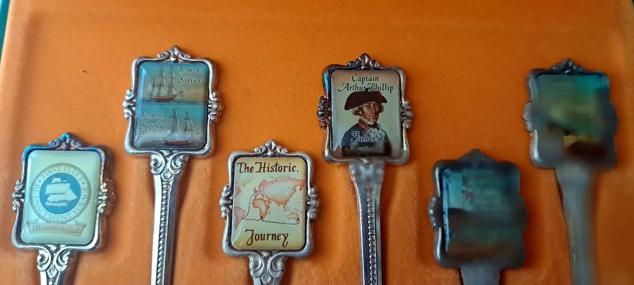 Tea Spoon Set. Collectors. — photo 2