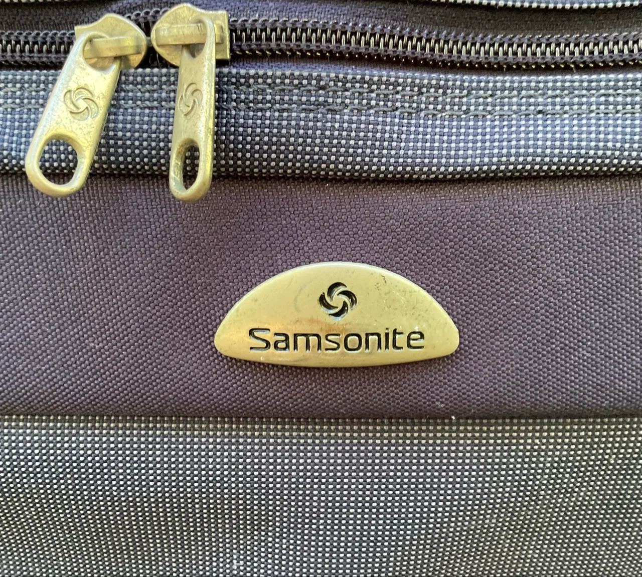 SAMSONITE 55cm CARRY ON SUITCASE/TSA LOCK/STATIONERY AREA/GOOD DESIGN – photo 2