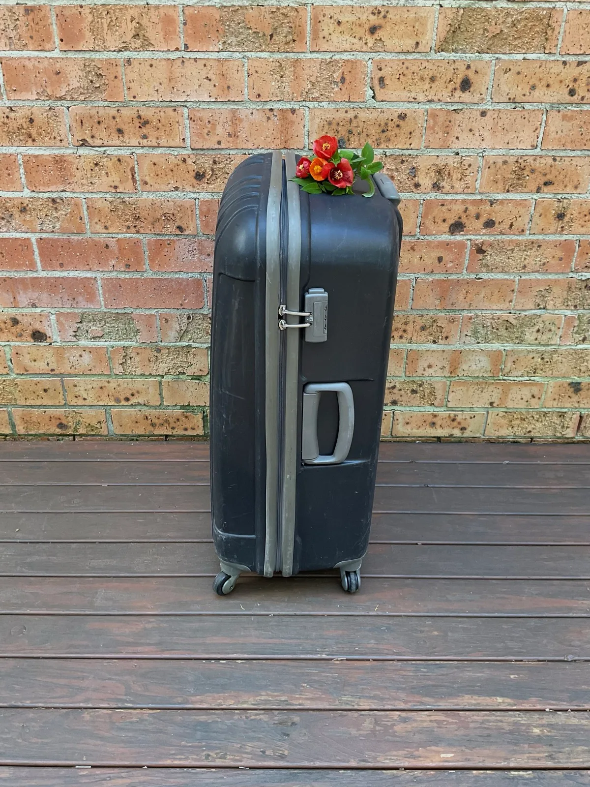 GETAWAY 76cm Large Hard SUITCASE/4 Swivel Wheels/TSA Lock/Retractable Handle – photo 9