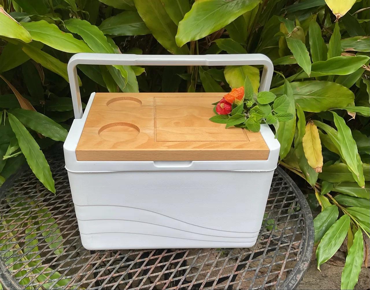 1 X ESKY/11L PICNIC COOLER BOX/WOODEN SERVING LID/CARRY HANDLE/LIKE NEW – photo 7