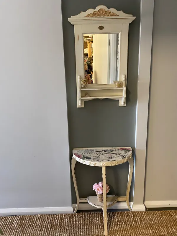 Vintage Hall mirror and table