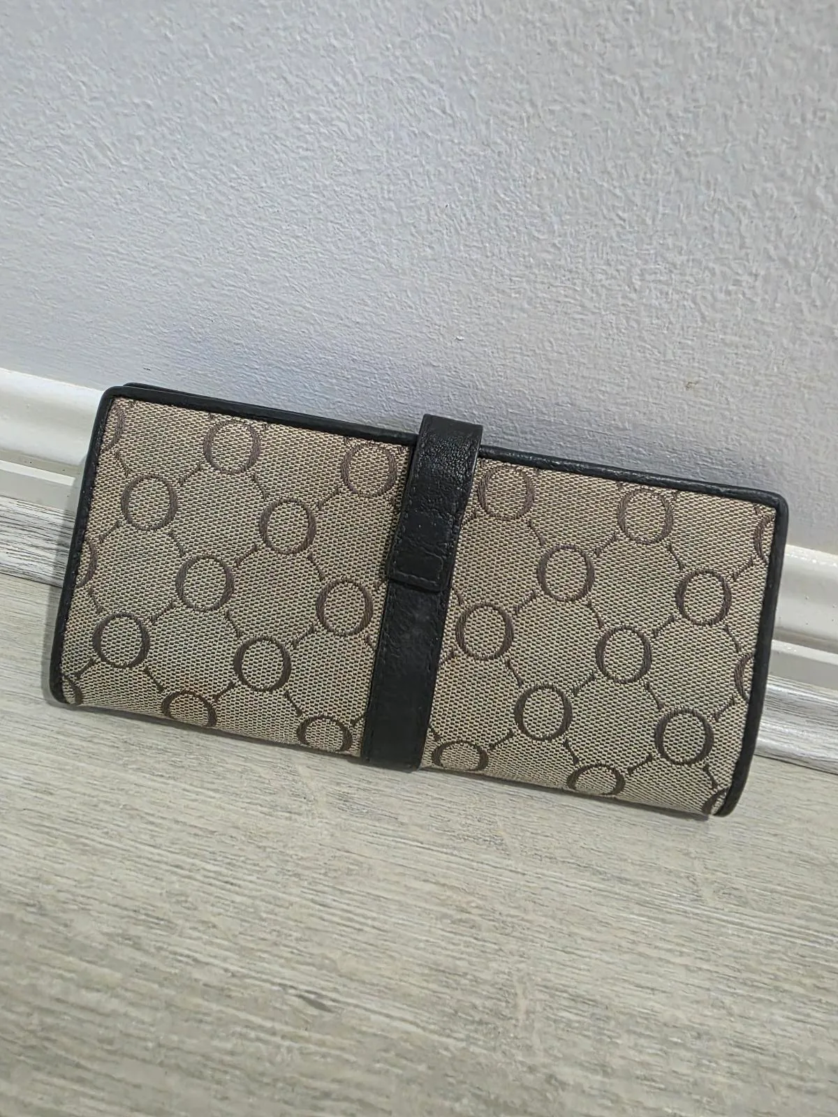Vintage Oroton Monogram Bifold Wallet — photo 2