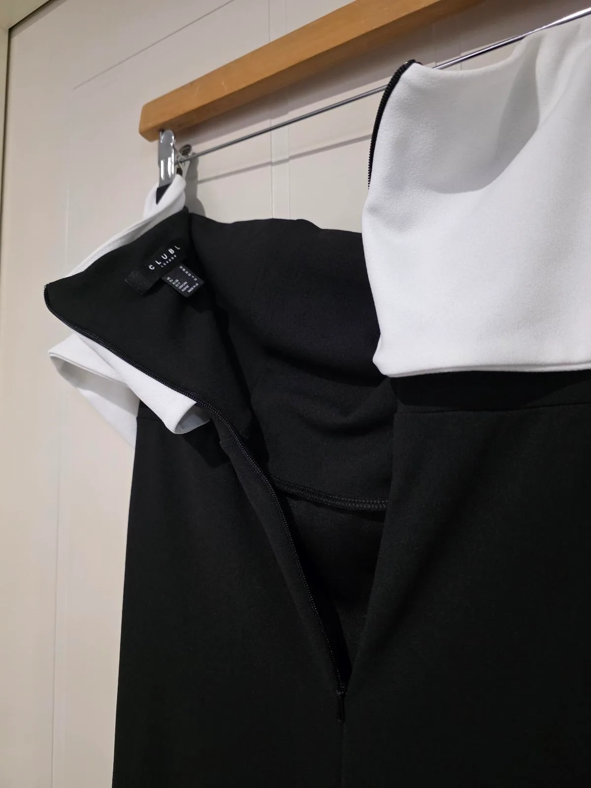 Club L London ‘Eva’ Black & White Bow Maxi Dress - Size 10 – photo 11