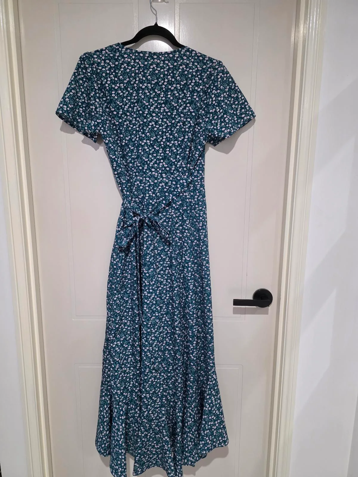 Ava Ditsy Floral V-Neck Midi Dress - Size 10 – photo 7
