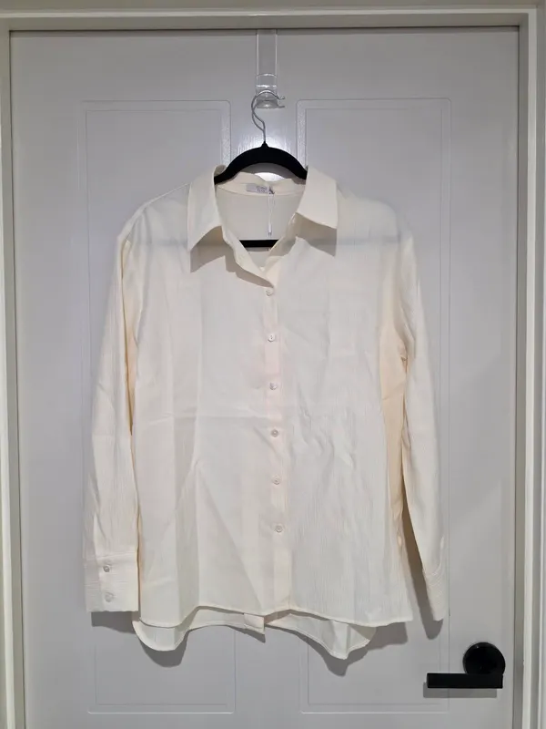 Studio Elan Latizia Textured Plisse Shirt - Size 10