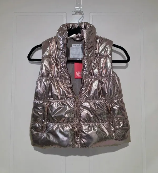 Ollie's Place Gold Metallic Puffer Vest Jacket - Size 7