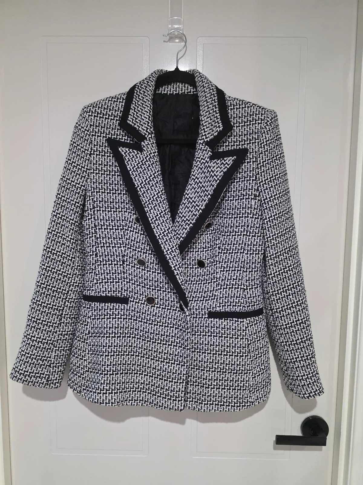Zara Tweed Blazer - Size L - small fit – photo 2