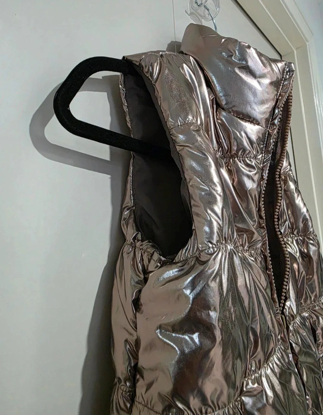 Ollie's Place Gold Metallic Puffer Vest Jacket - Size 7 — photo 5