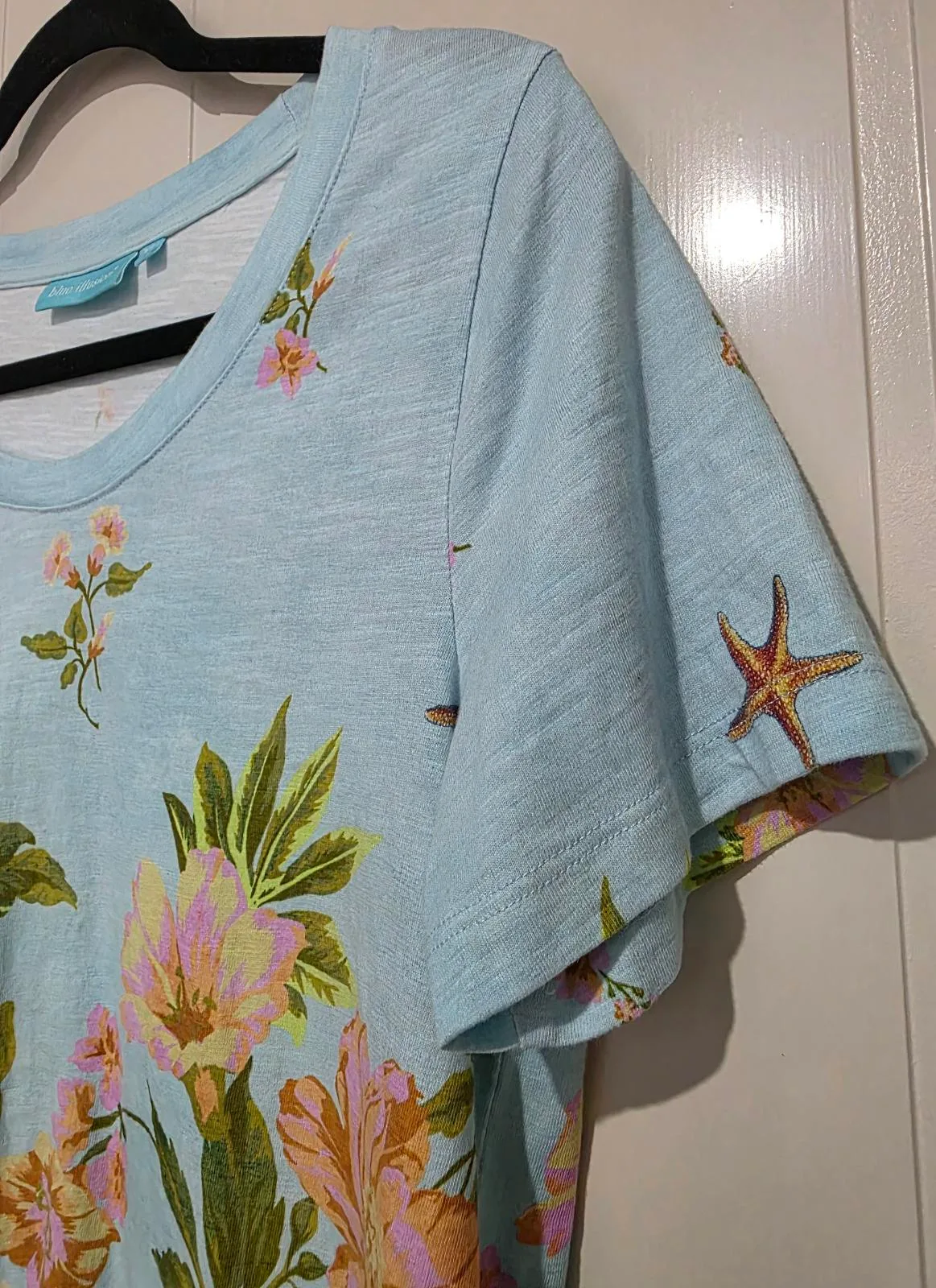 Blue Illusion Shell Print T-Shirt Top - size XS – photo 9
