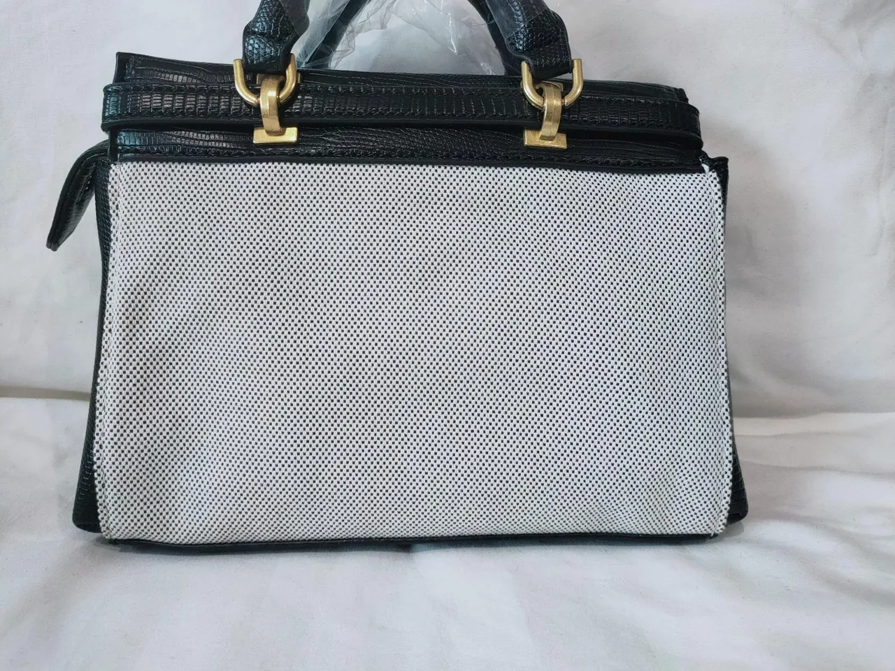 Guess hand bag — photo 3