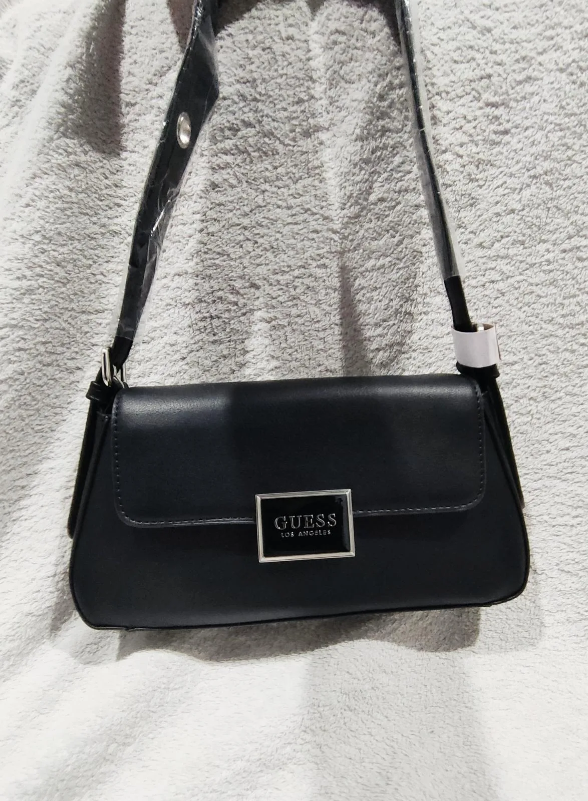 Brand new guess bag — photo 3