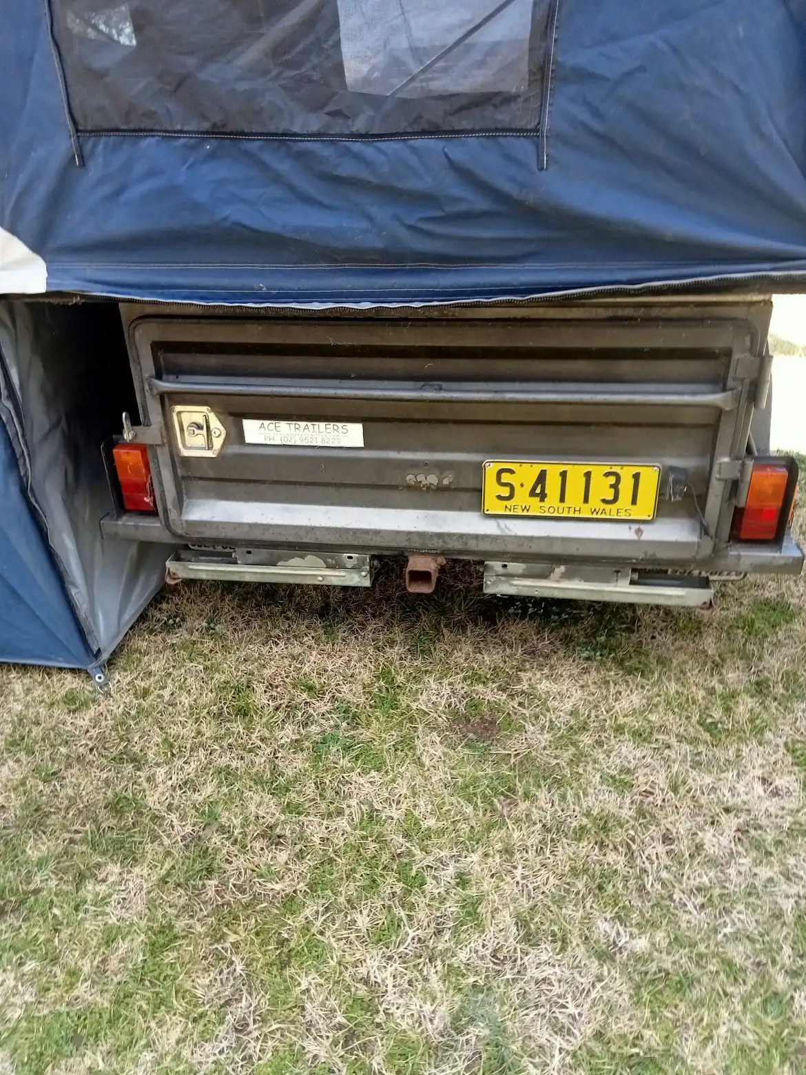 Camper trailer – photo 9