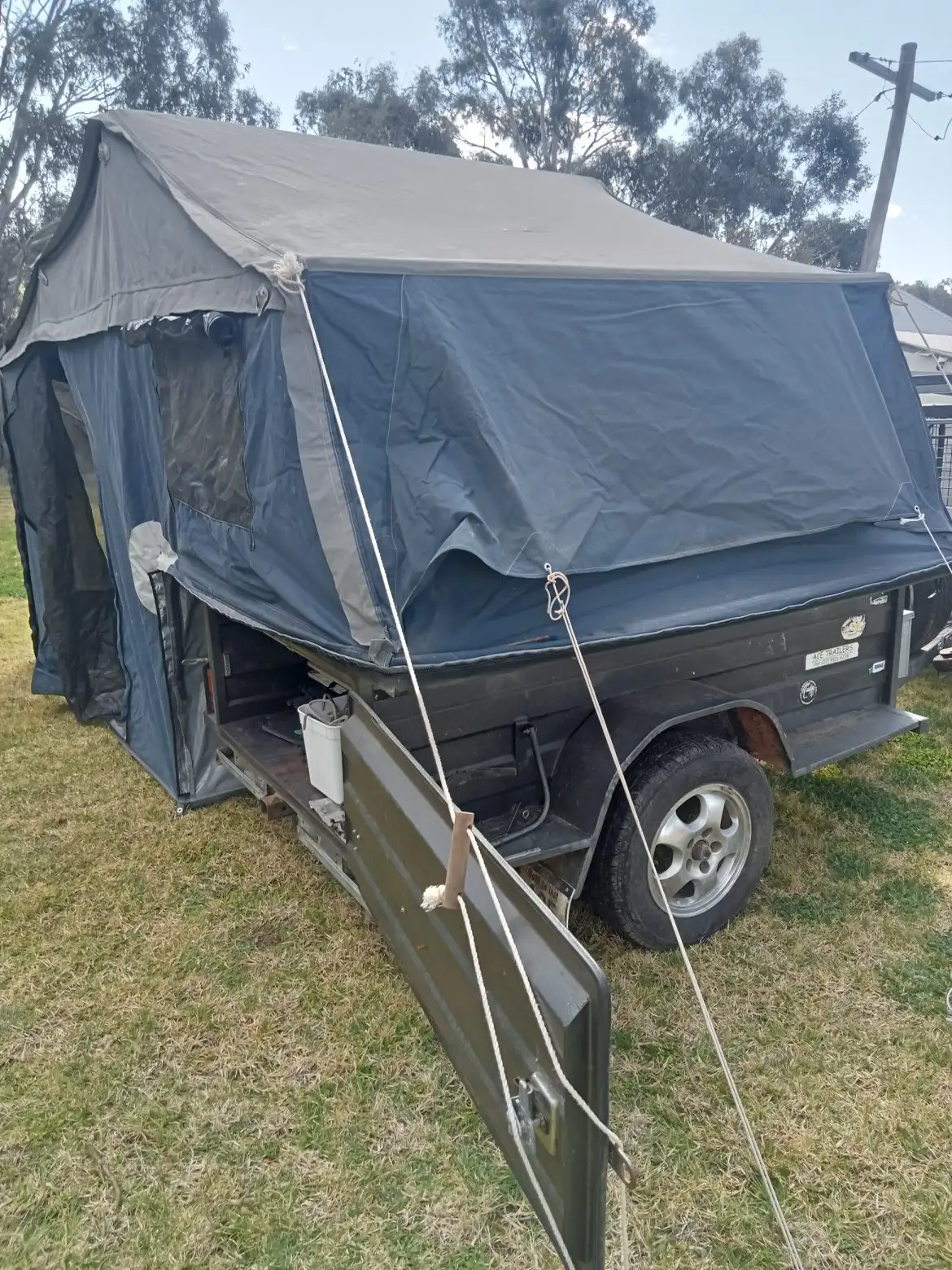 Camper trailer – photo 7