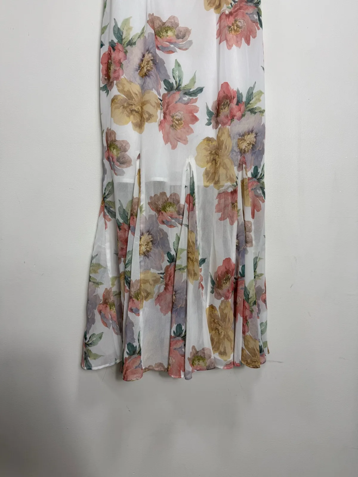 Talulah Floral Ruffle Midi Dress — photo 5