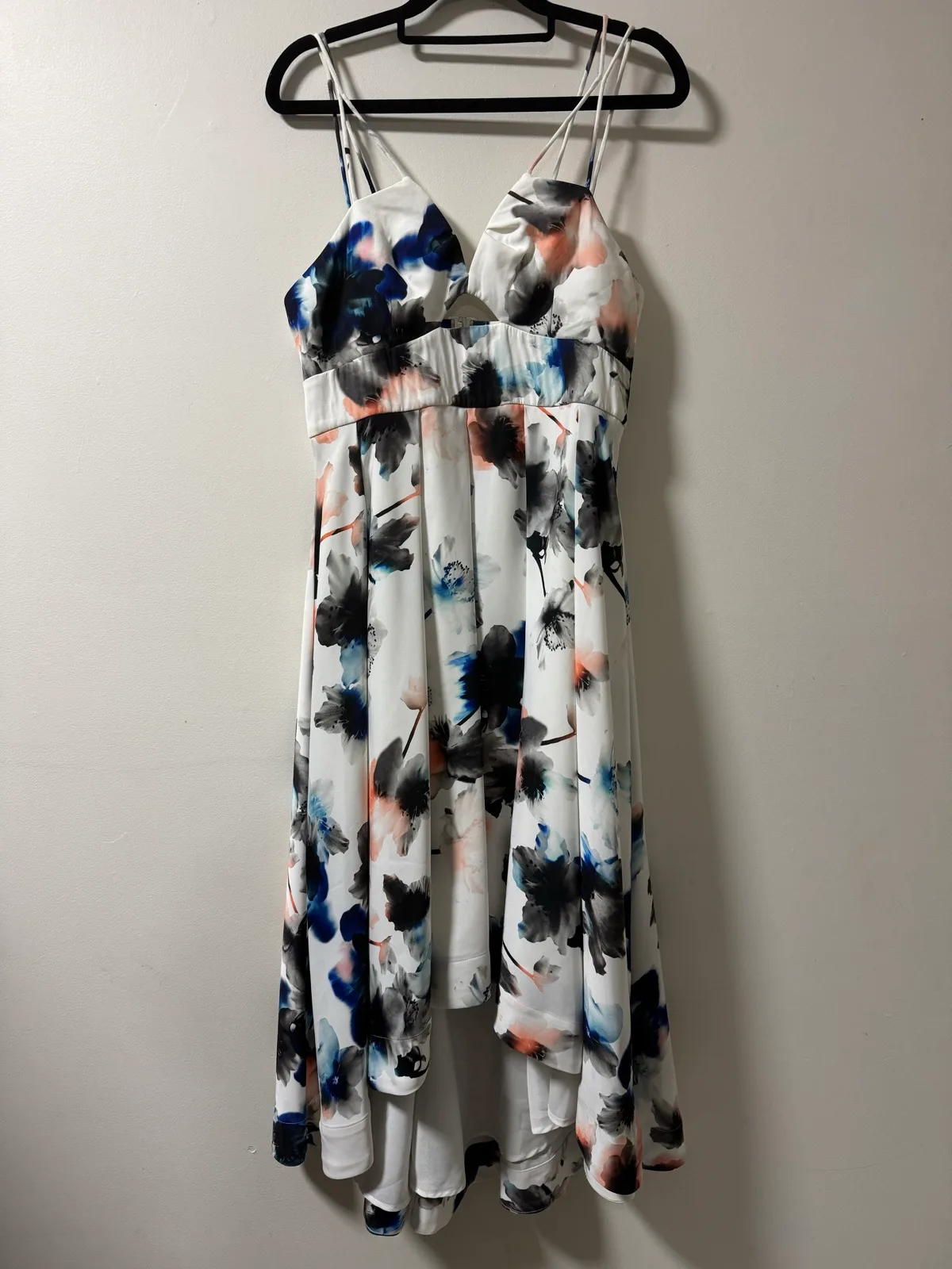 Talulah Floral High-Low Dress — photo 3