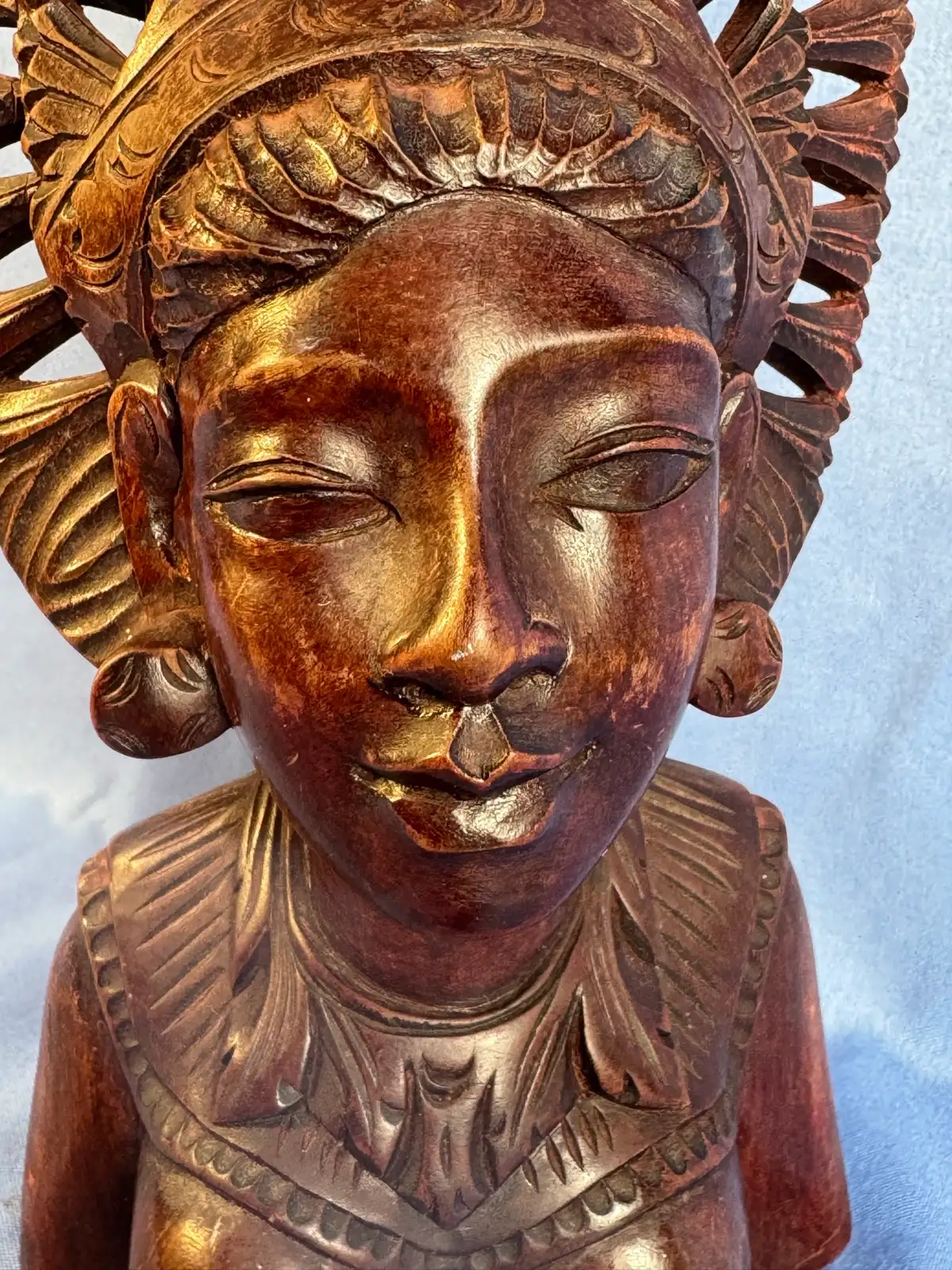 Hand carved wooden tribal woman – photo 9