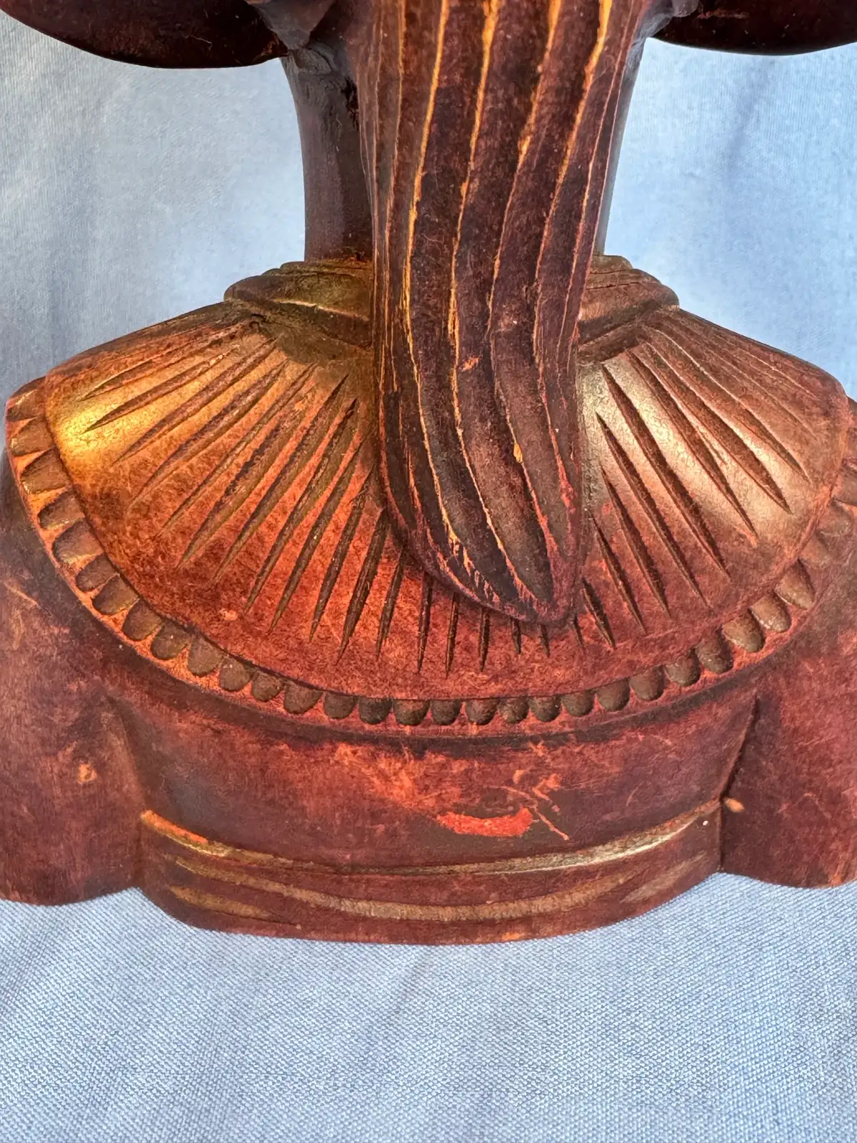 Hand carved wooden tribal woman – photo 11