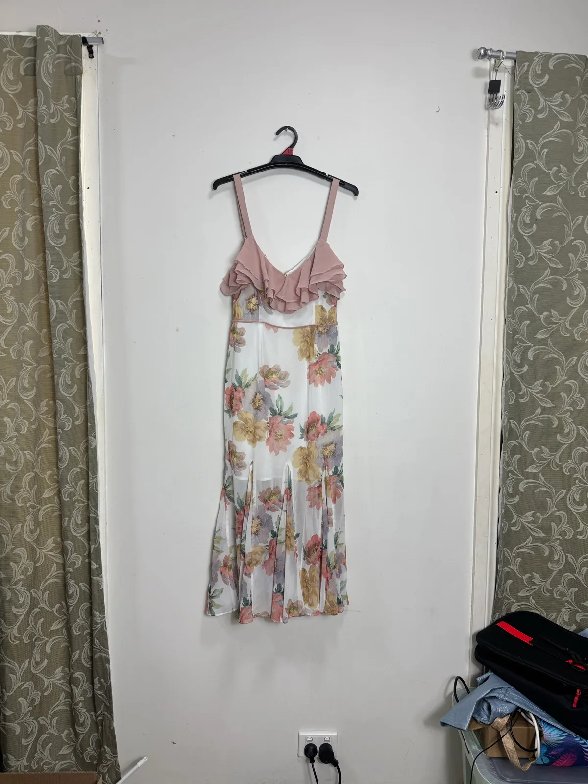 Talulah Floral Ruffle Midi Dress — photo 2