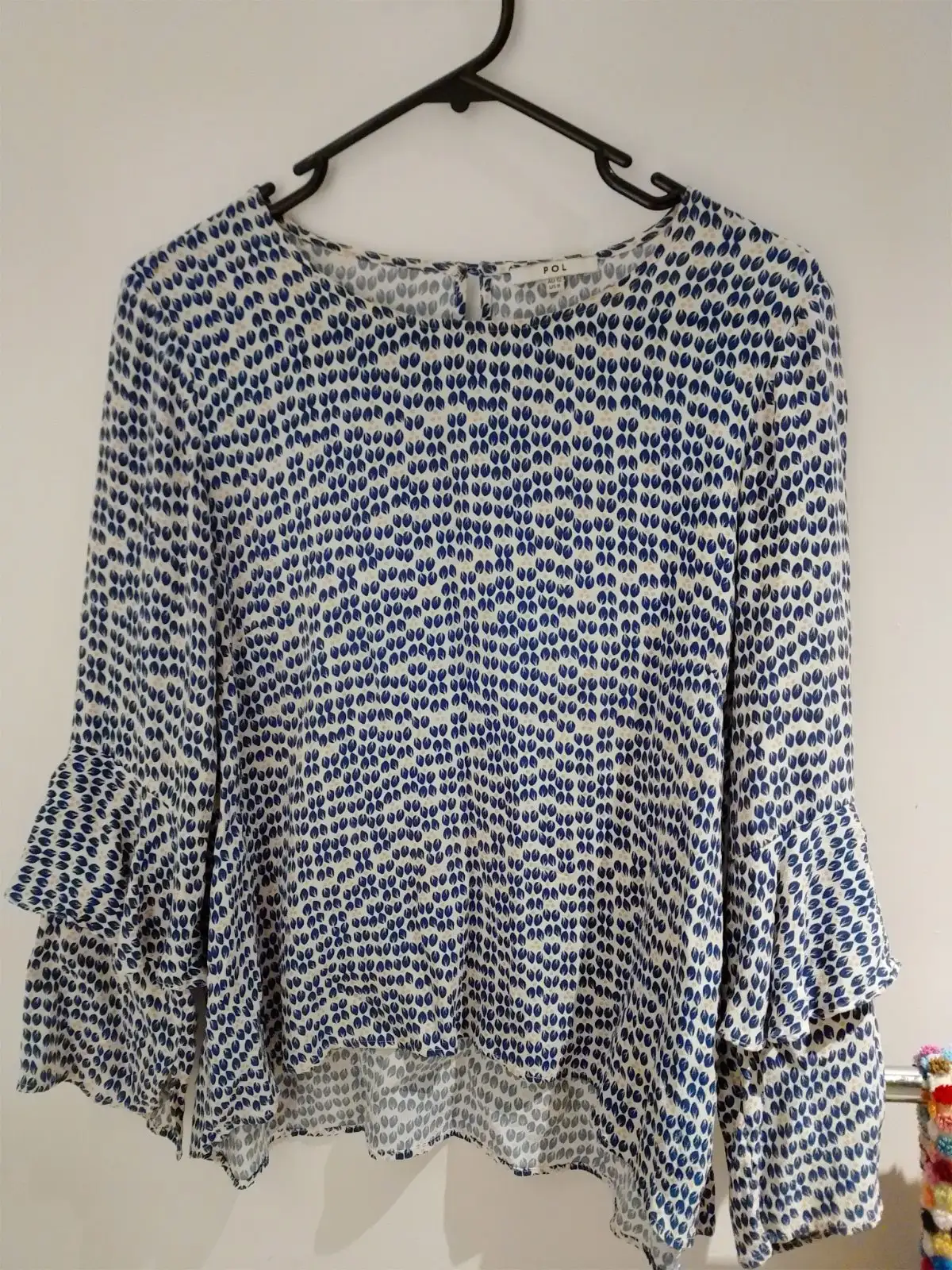 Women's Size AU12 Shirt – photo 2