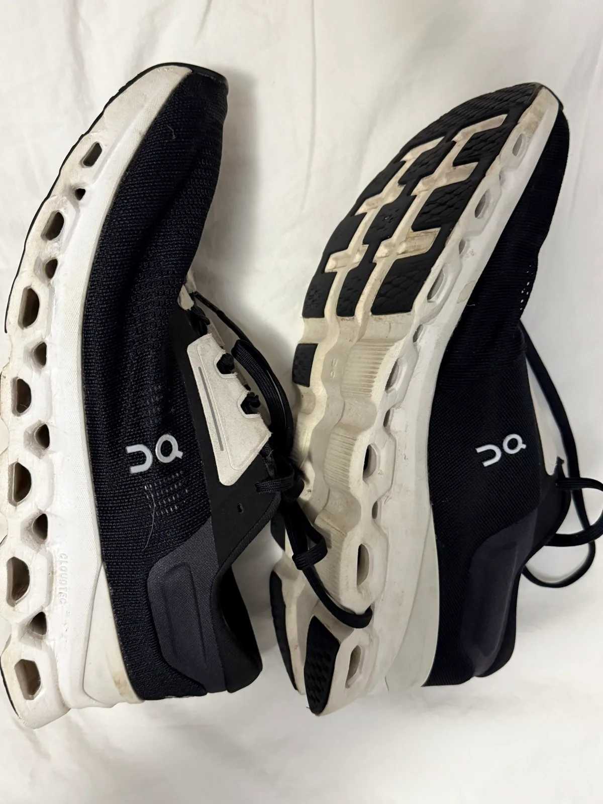 ON CloudStratus Running Shoes — photo 2