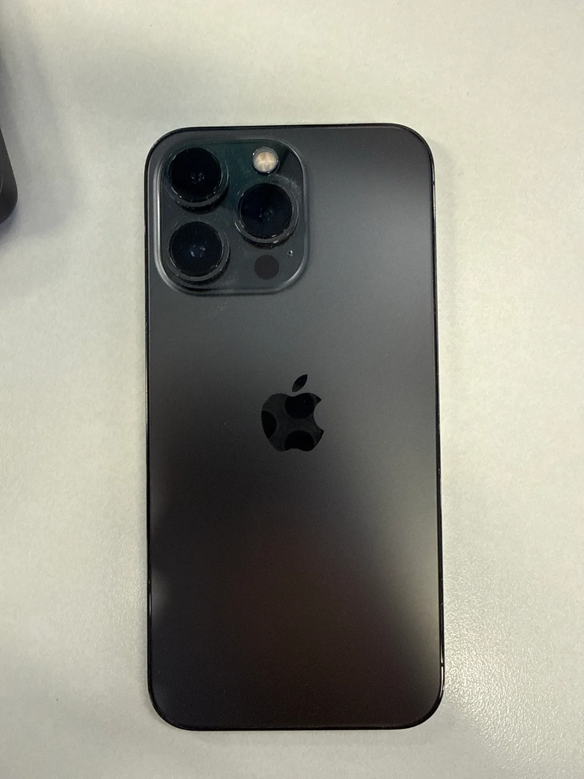 iPhone 13 Pro — photo 2