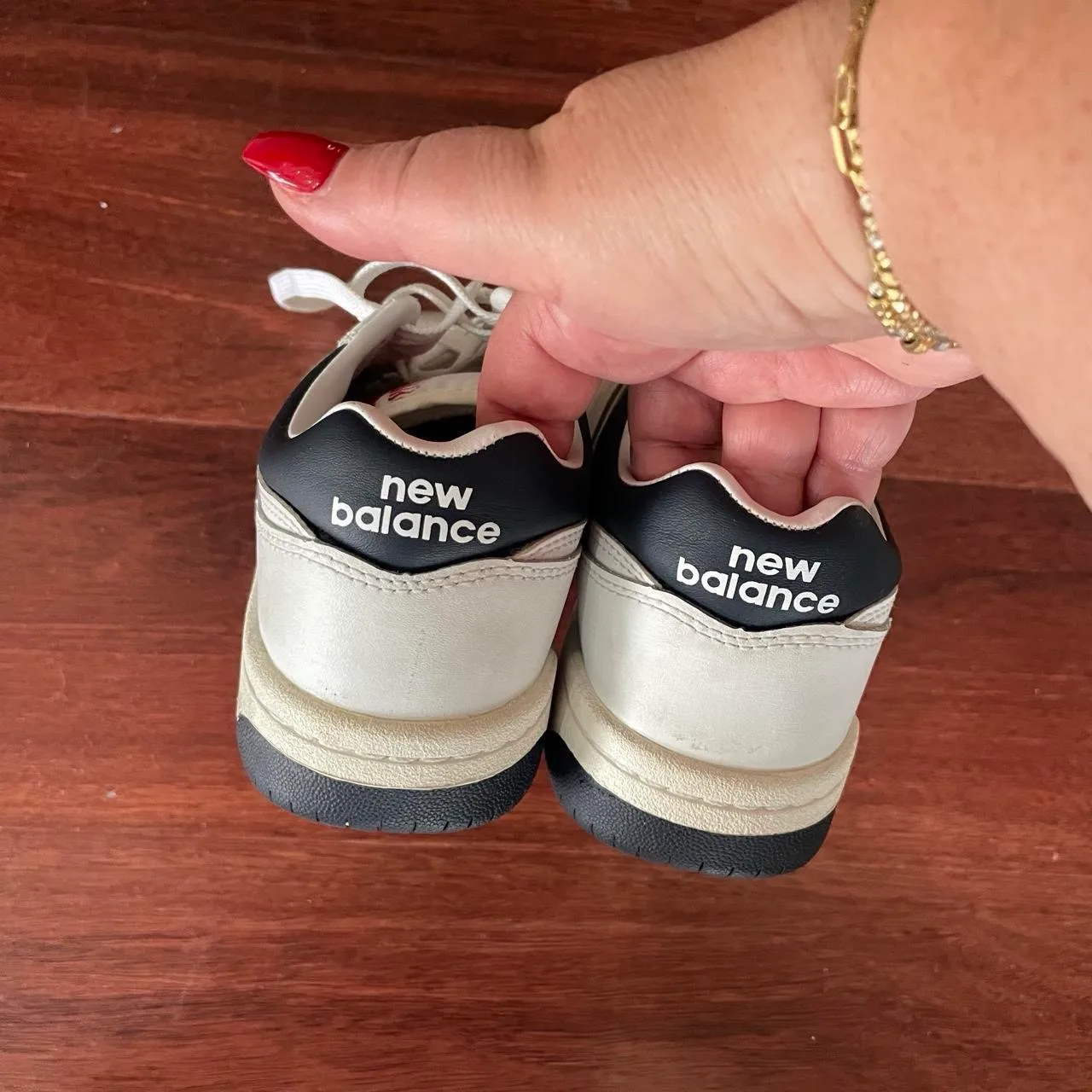 Women’s New Balance sneakers size 7 AU – photo 3