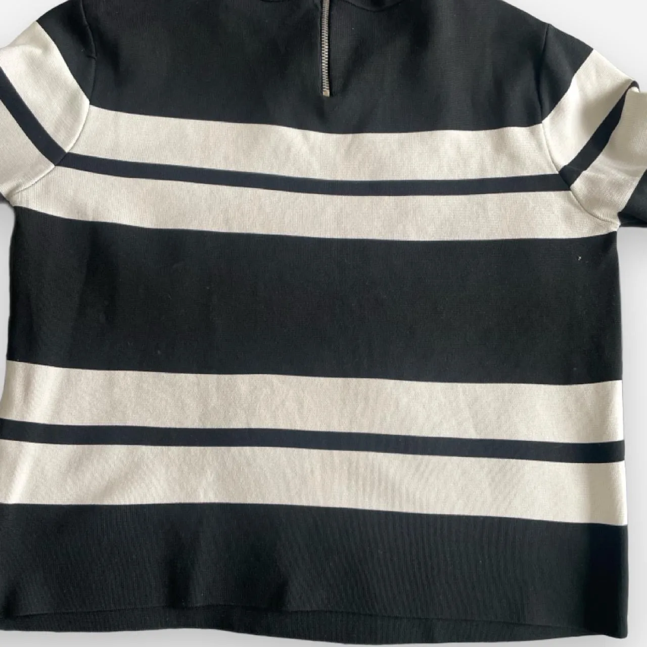 Zara knit black and white horizontal striped crop sweater size L – photo 5