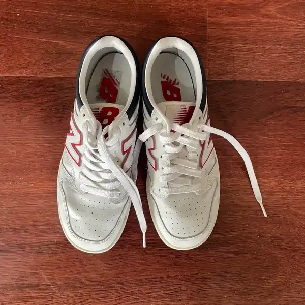 Women’s New Balance sneakers size 7 AU