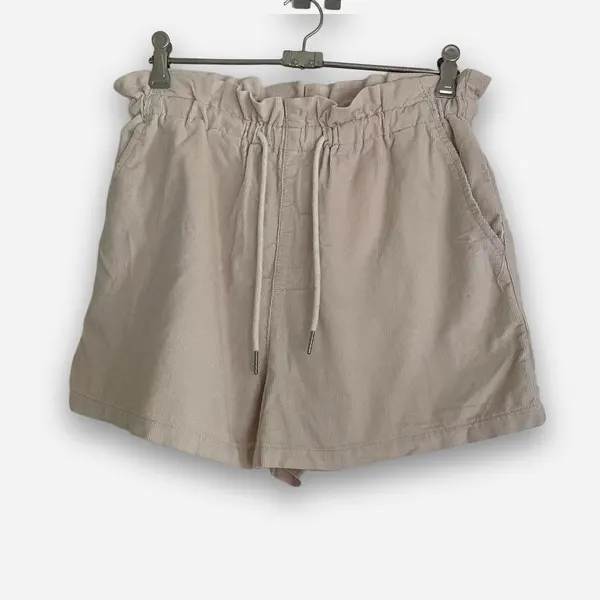 Glassons beige corduroy shorts size 10
