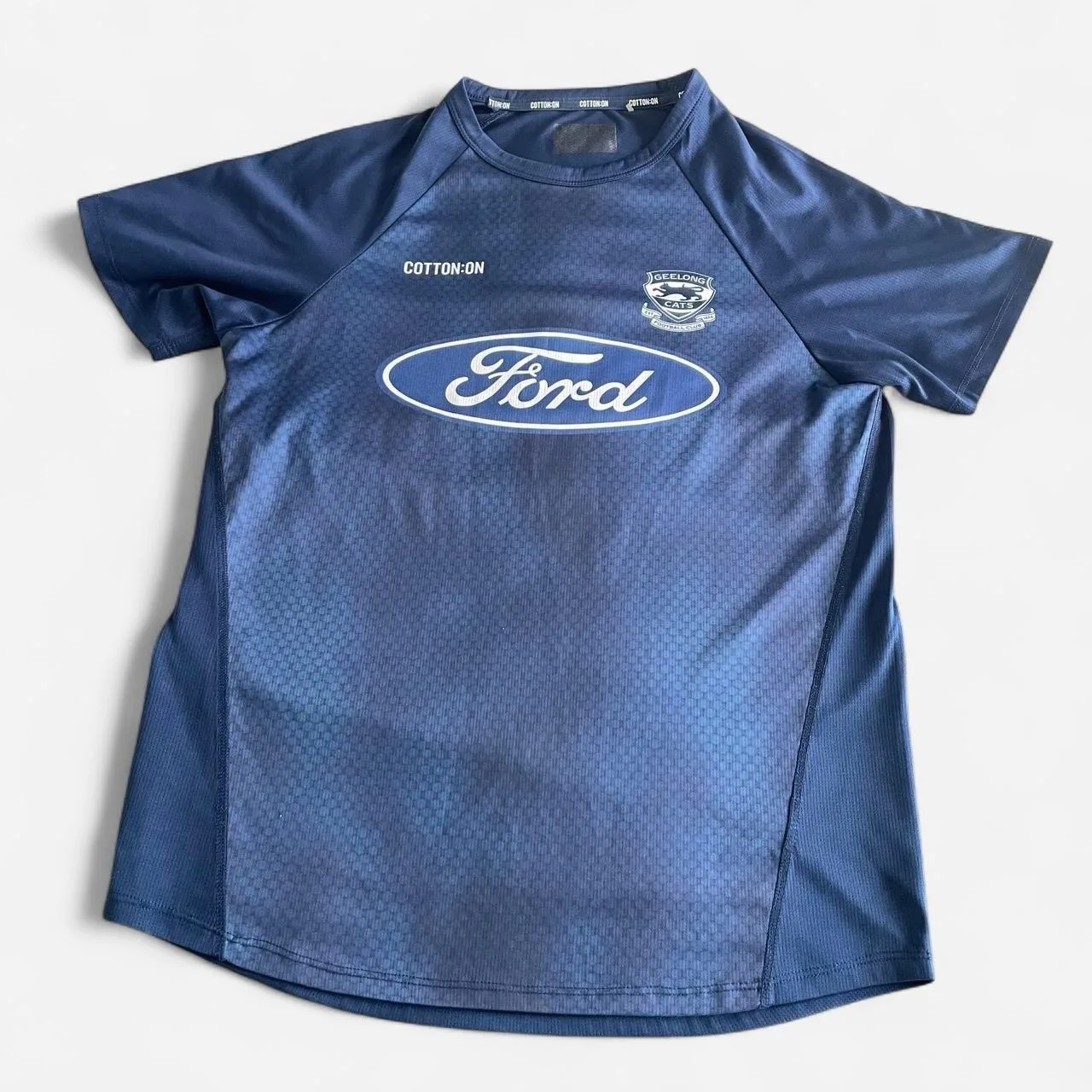 Cotton On Geelong Cats navy blue t-shirt with white Ford logo – photo 3