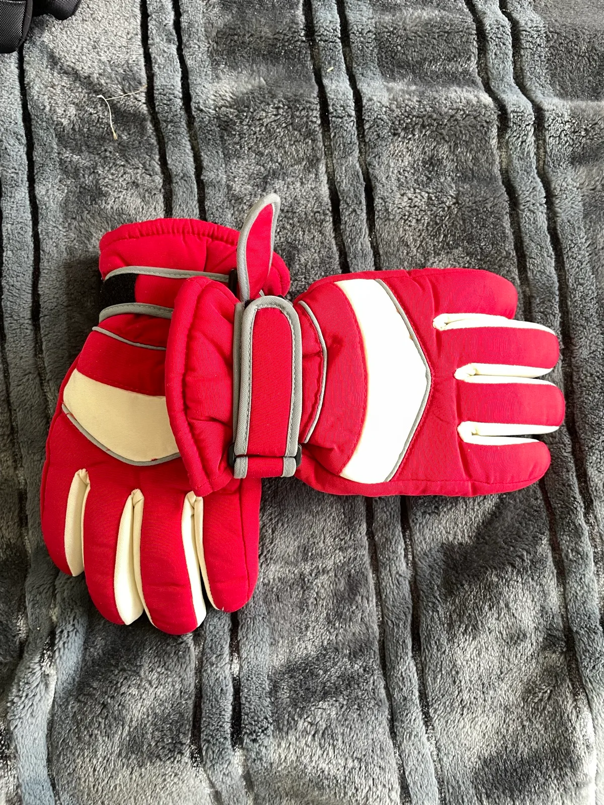 Crane Sports Red and white kids ski set - Brand New – photo 2