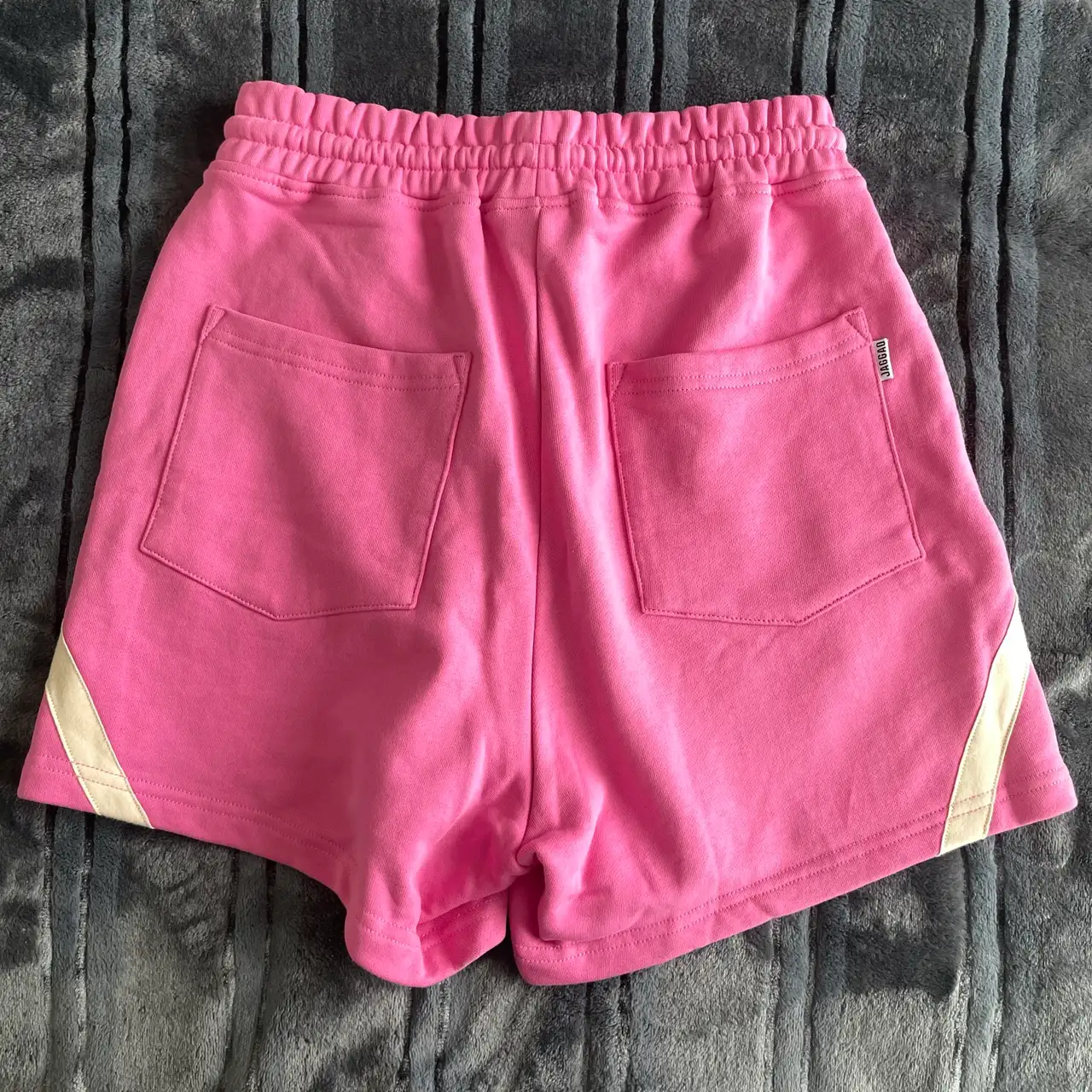 Jaggad Westwood Fleece Bright Pink with White Stripe Details Shorts size XS – photo 6