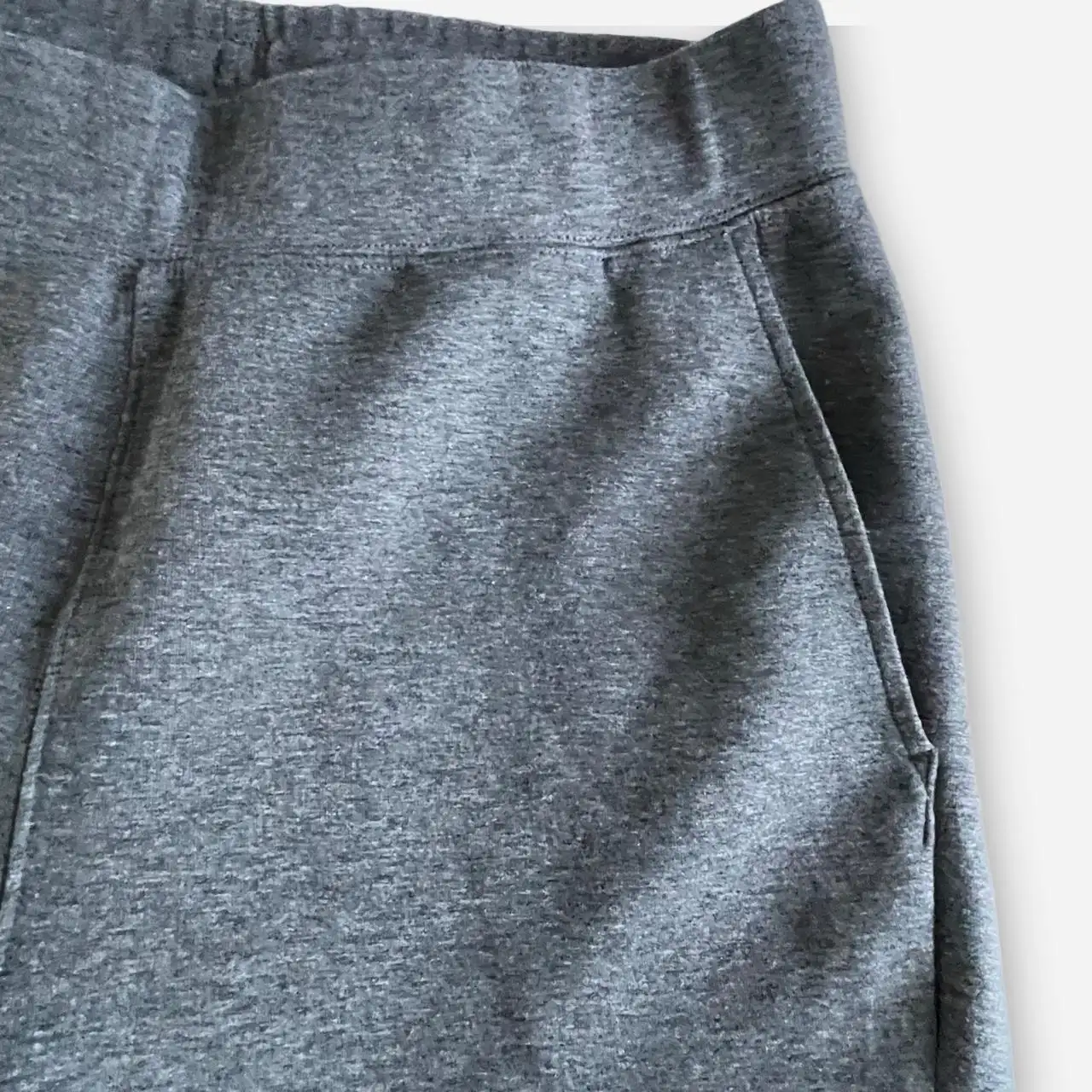 Uniqlo gray heather sweatpants with side pockets and drawstring waist size M – photo 3