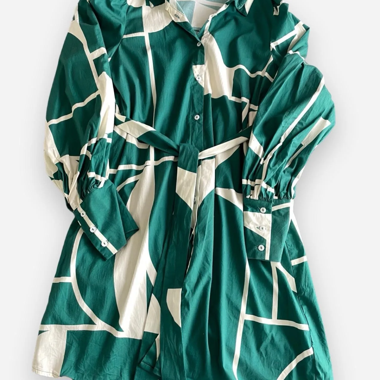 Green and Cream abstract geometric print long sleeve shirt dress with tie waist – photo 3