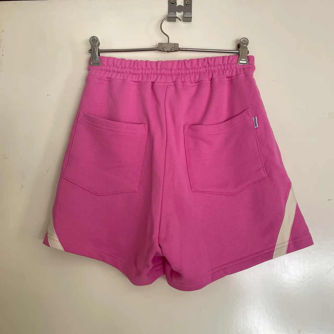 Jaggad Westwood Fleece Bright Pink with White Stripe Details Shorts size XS – photo 2