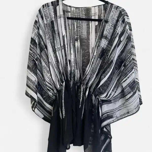 Y2K Black & white kaftan top size L