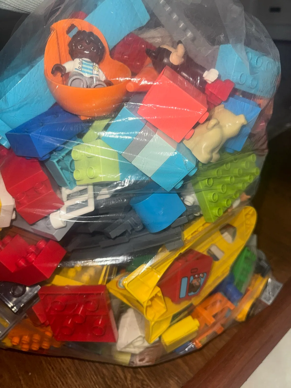 Huge bag of duplo. Over 5kgs — photo 3
