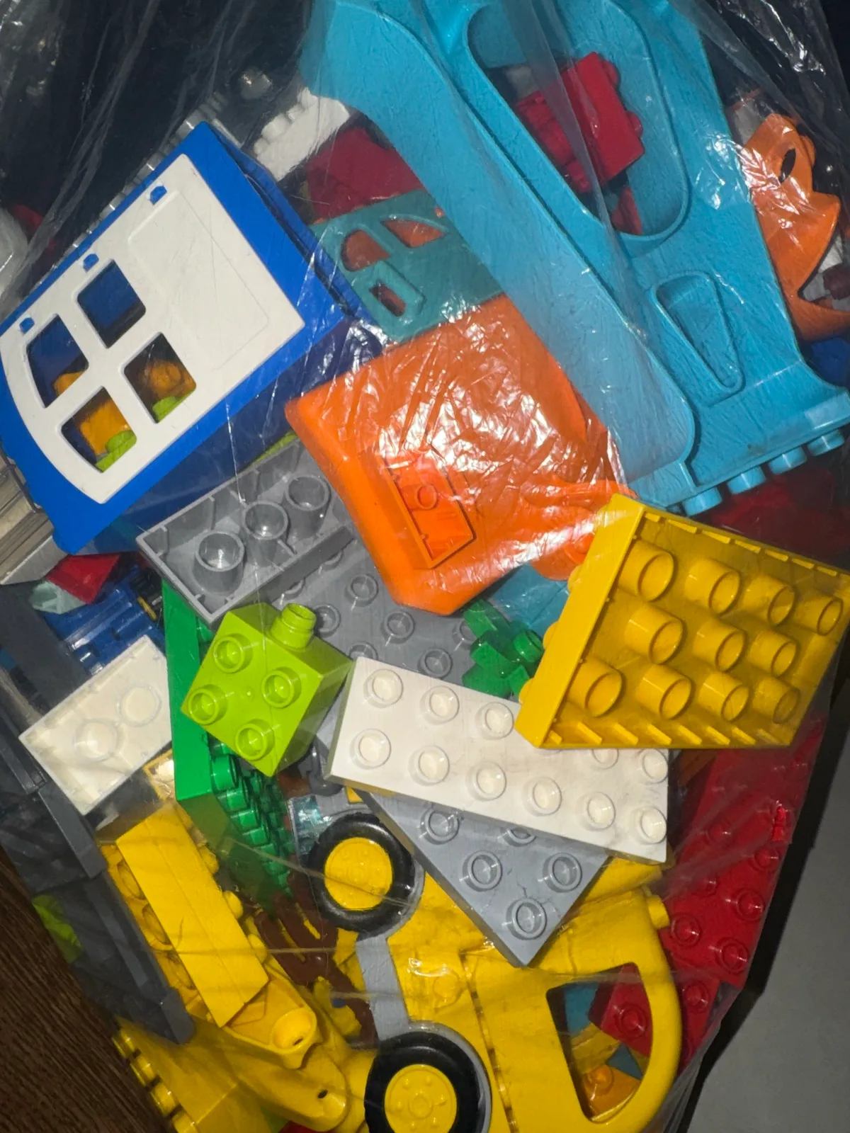 Huge bag of duplo. Over 5kgs — photo 2