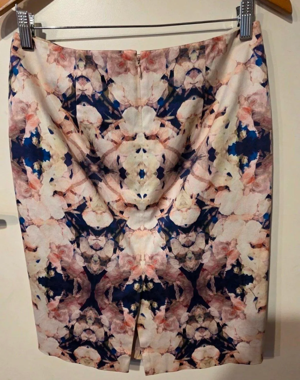 Floral print pencil skirt — photo 3