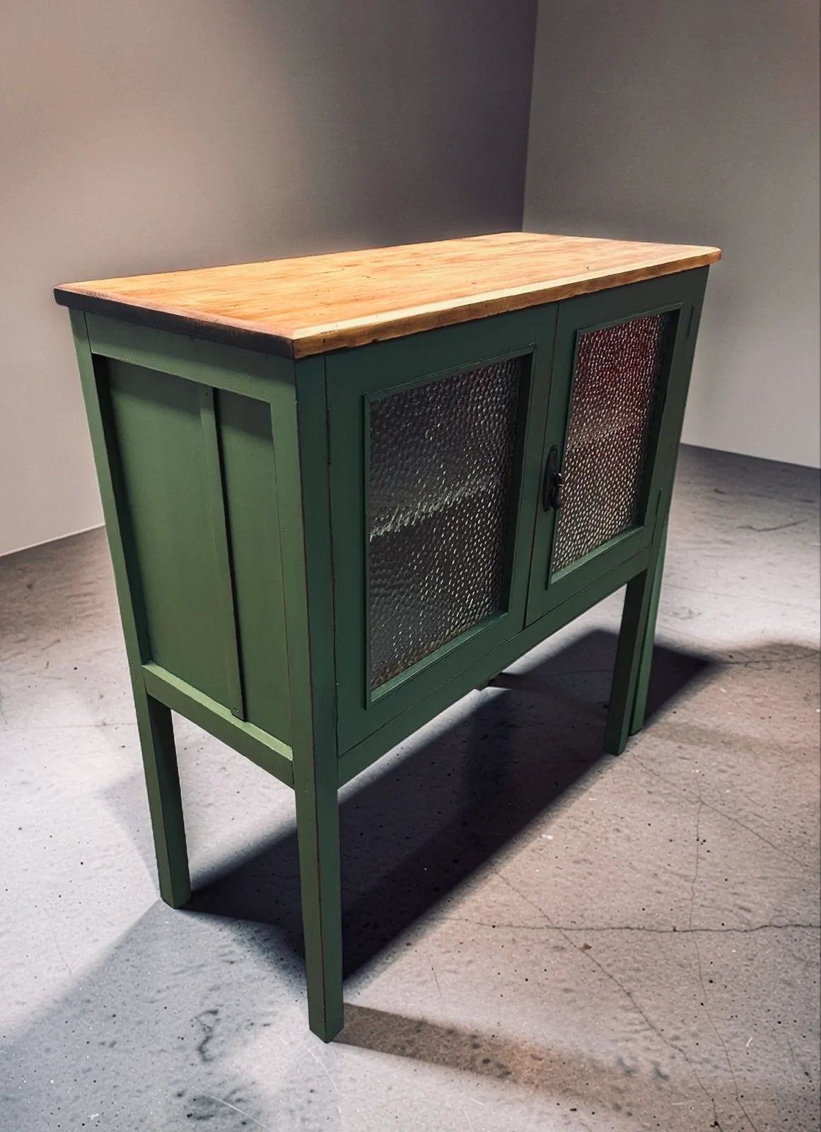 Kauri Cabinet — photo 2