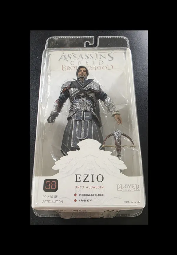 2011 Assassin's Creed Brotherhood Ezio Onyx Assassin Sealed NECA Figure