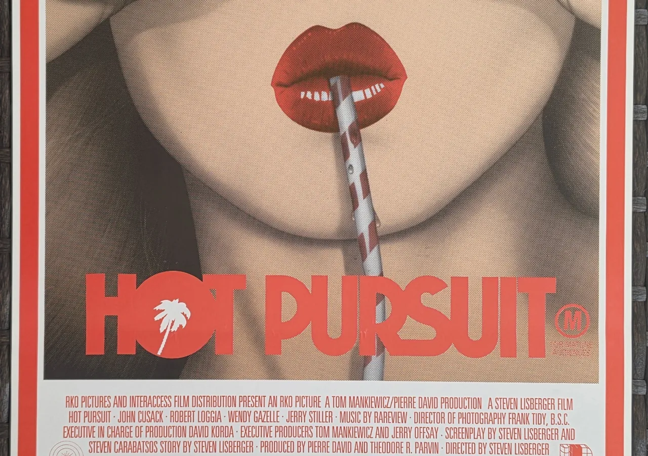 Hot Pursuit Original Australian Daybill 1988 John Cusack Comedy Movie Poster NM – photo 4