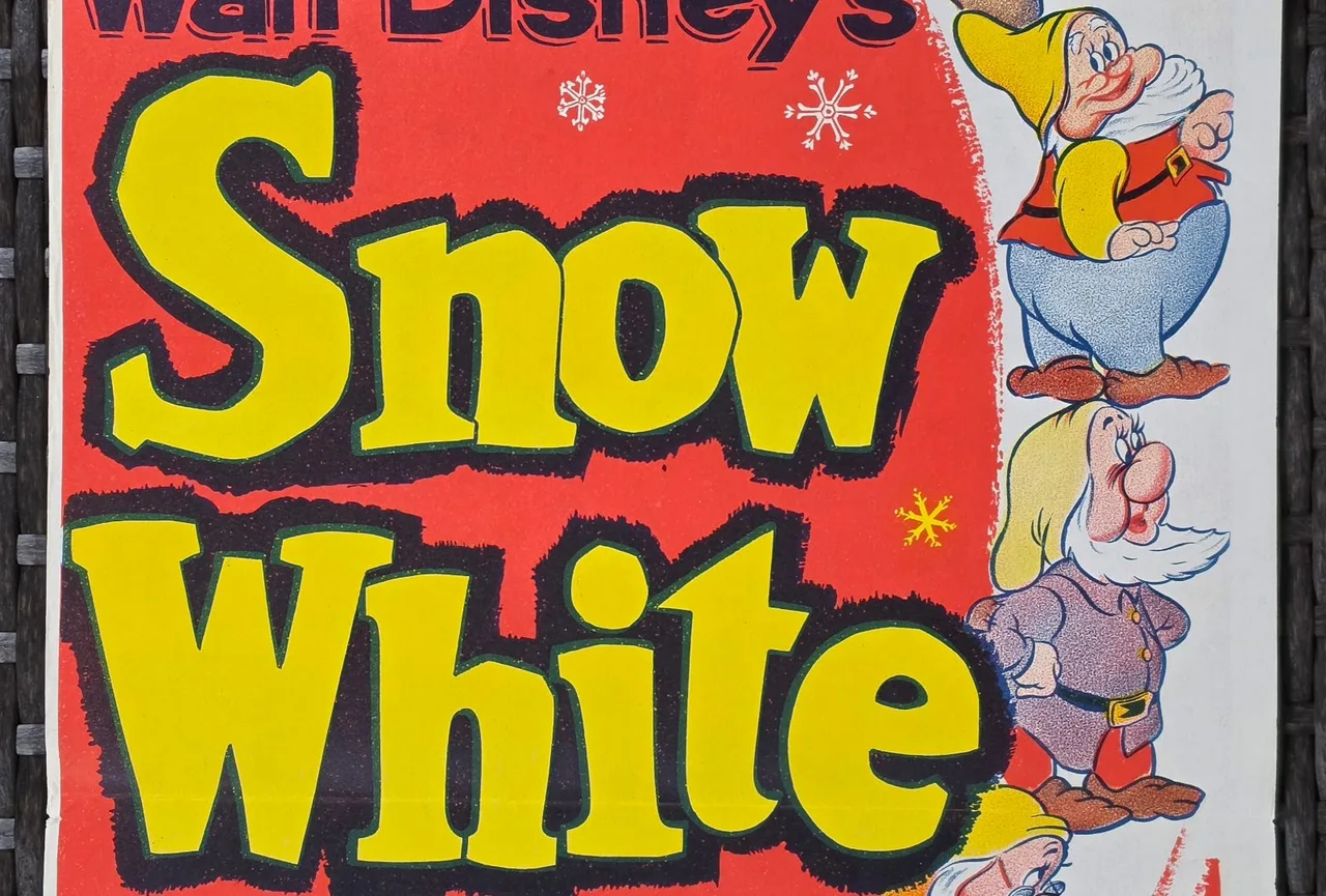 Snow White Seven Dwarfs 1960s Original Australian Daybill Disney Movie Poster — photo 5
