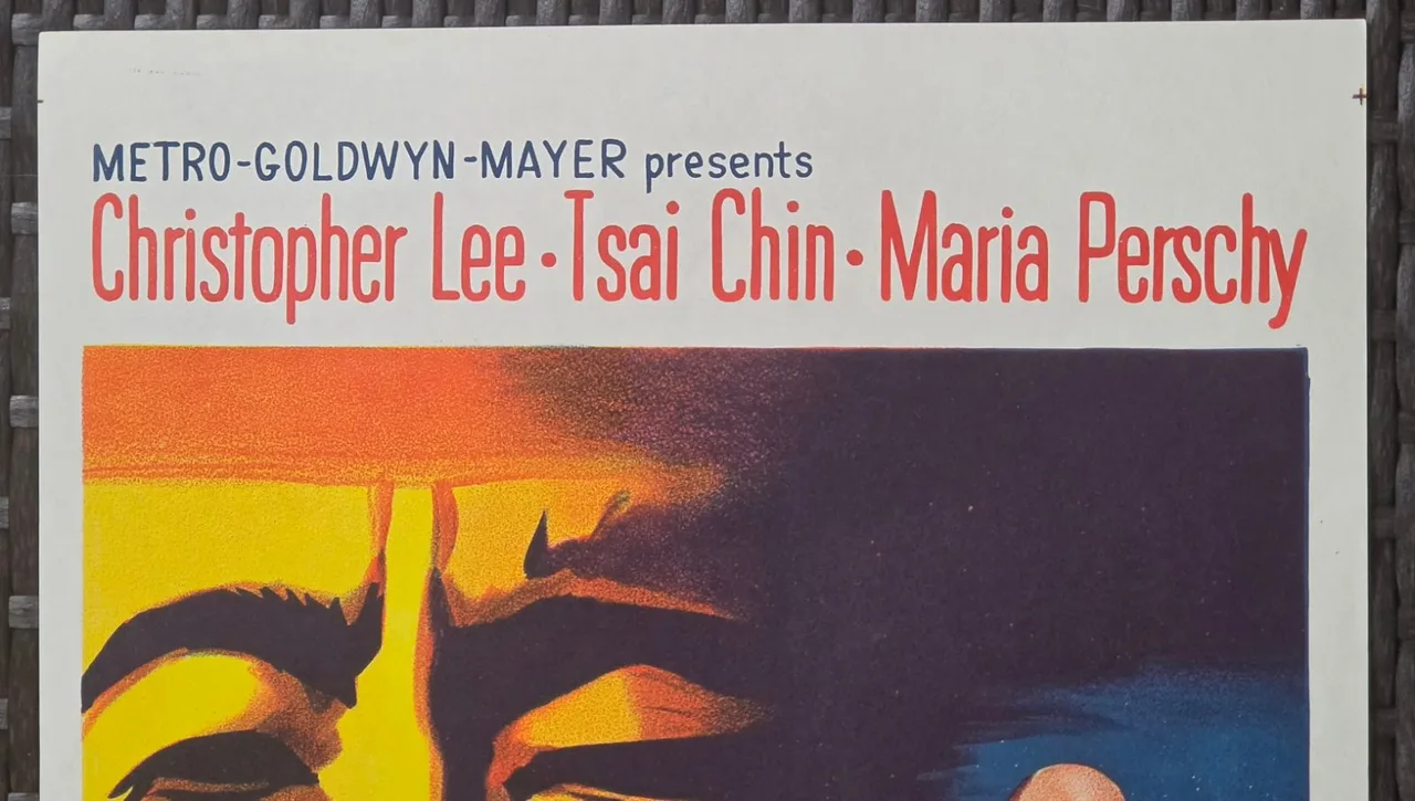 1969 The Castle of Fu Manchu Original Australian Daybill Christopher Lee — photo 3