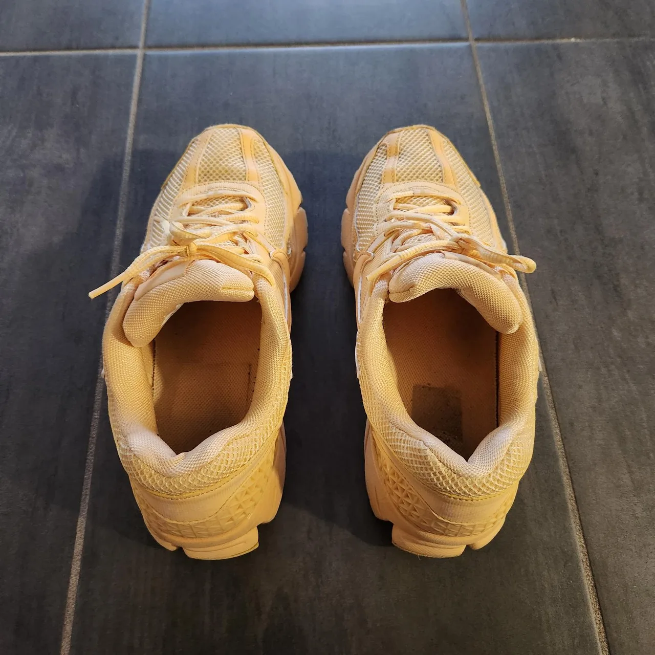 💯 Nike Vomero 5/US Men's 9/UNISEX — photo 3