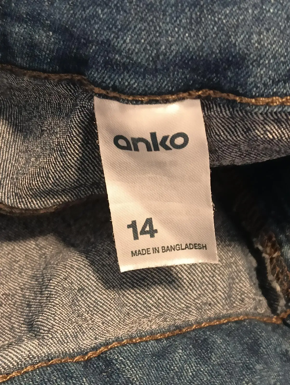 Denim shorts – photo 3