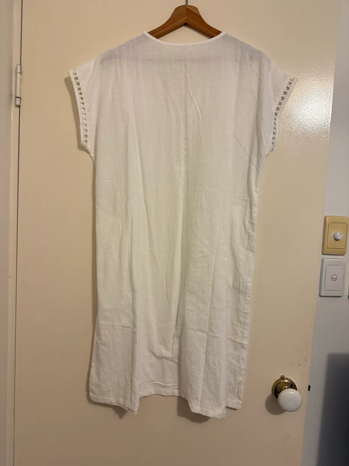 White womens dress – photo 2