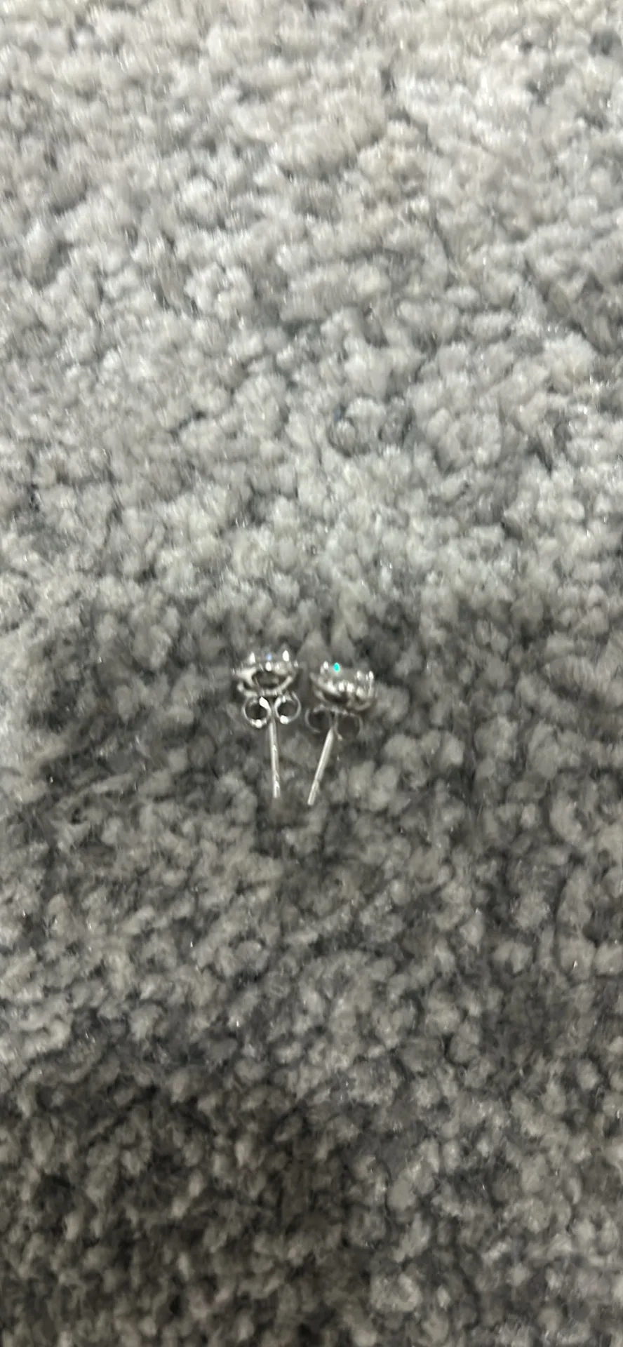 Diamond earrings – photo 3