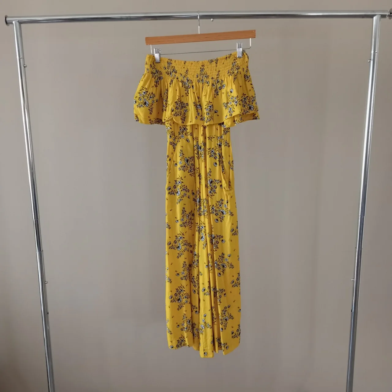 Seed Heritage Yellow Floral Jumpsuit Women's Size 6 Off Shoulder Wide Leg — photo 3