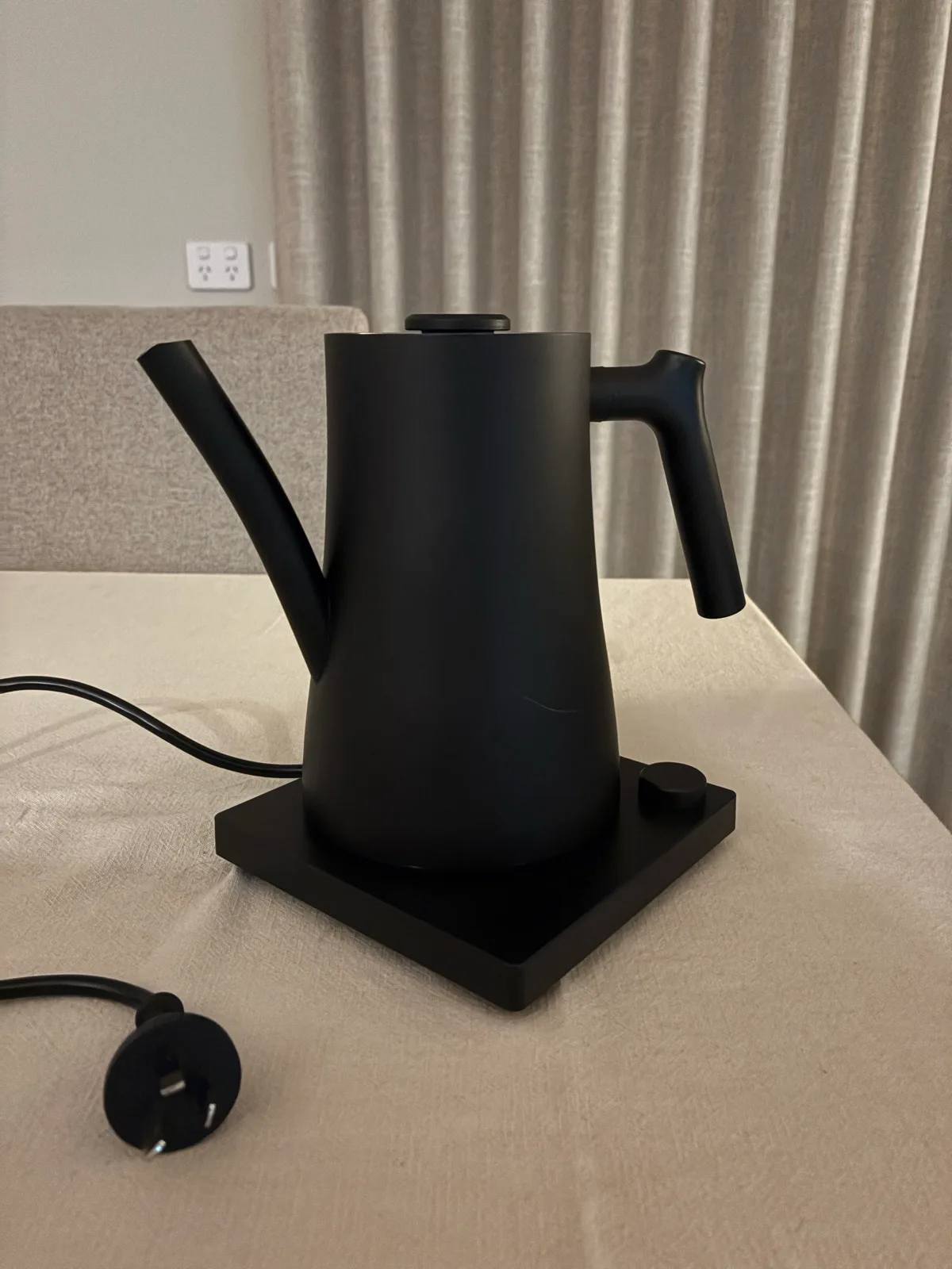 Varia Aura Electric Kettle — photo 4
